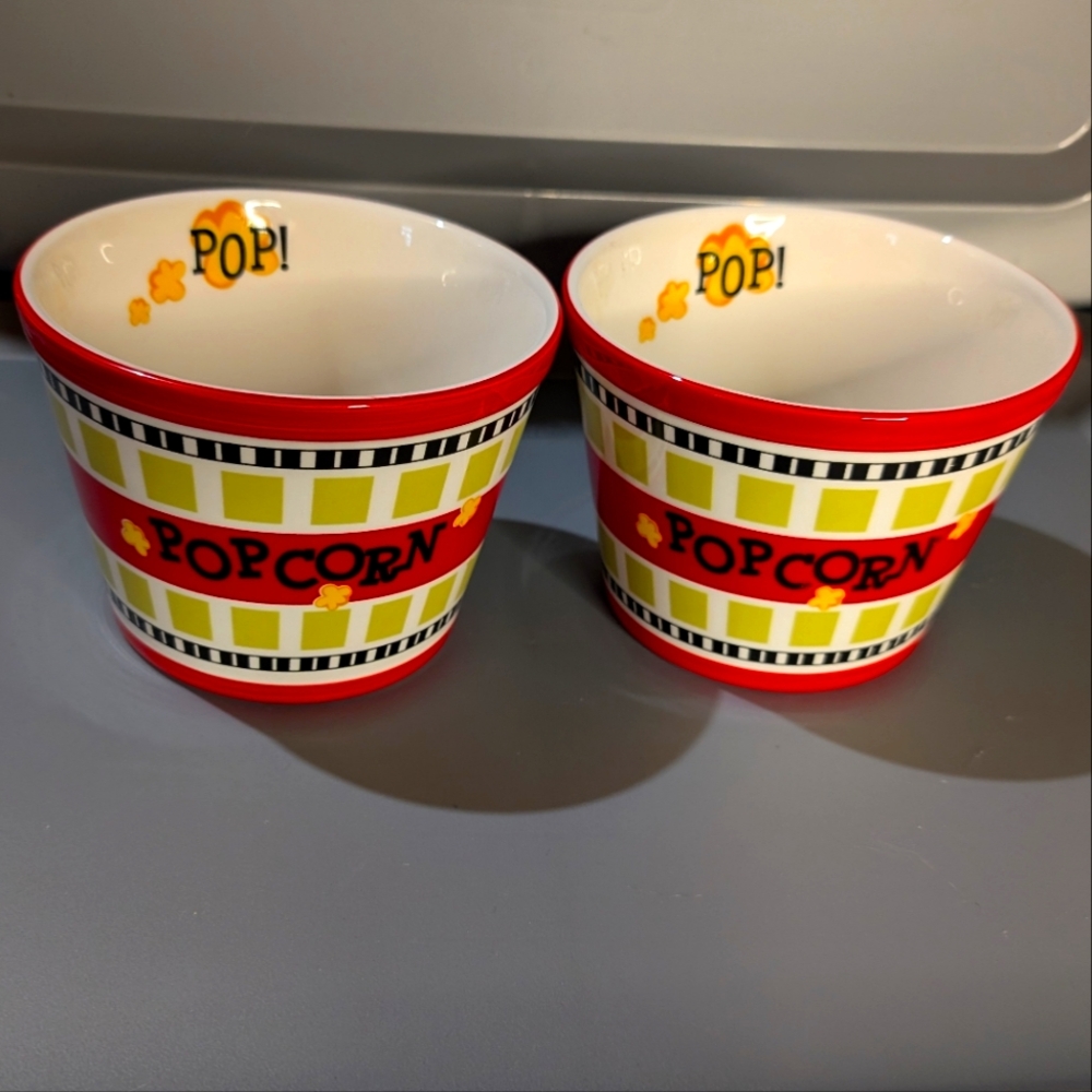Pier 1 Imports set 2 vintage popcorn‎ pop art 5"x3.5" ceramic bowls